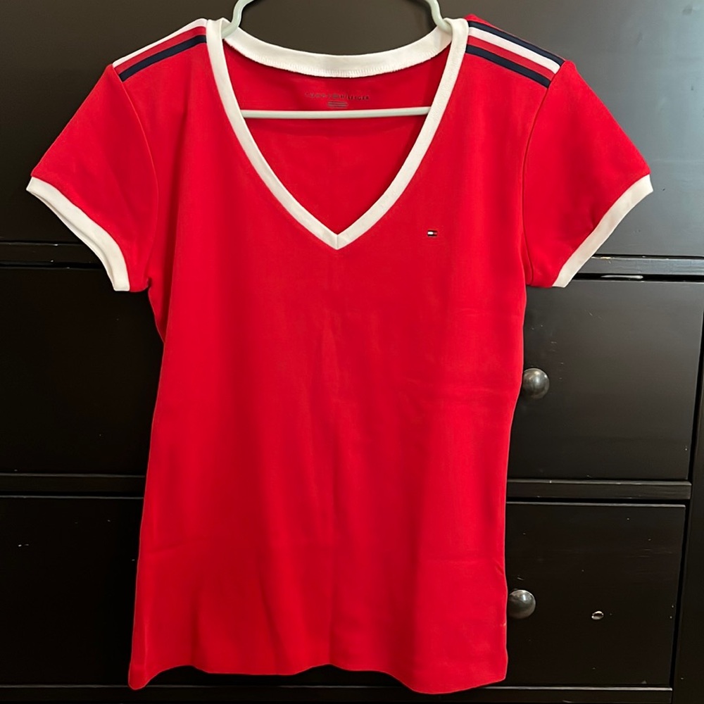 Tommy Hilfiger V neck shirt in size medium